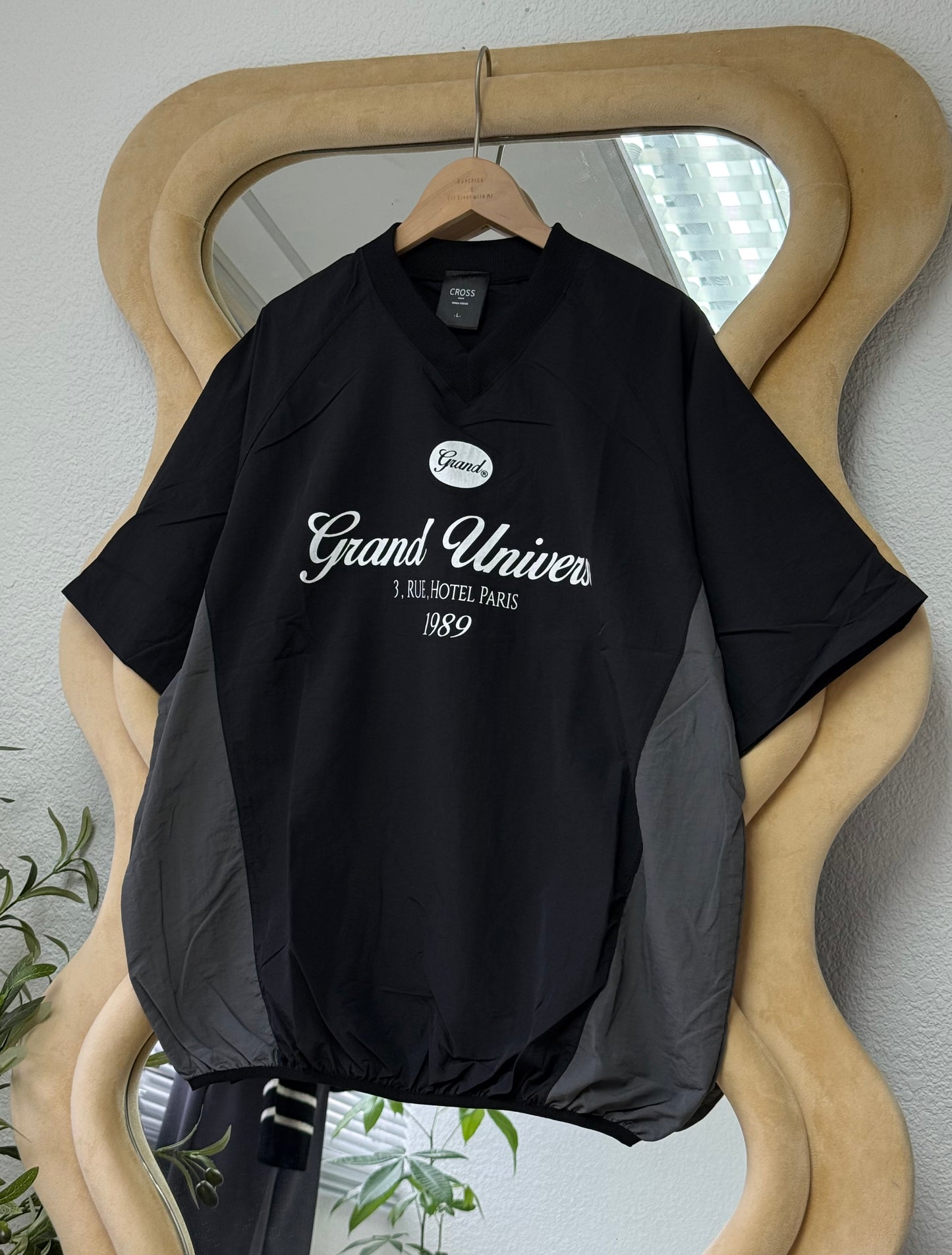 TW美式校園風拼色尼龍短袖