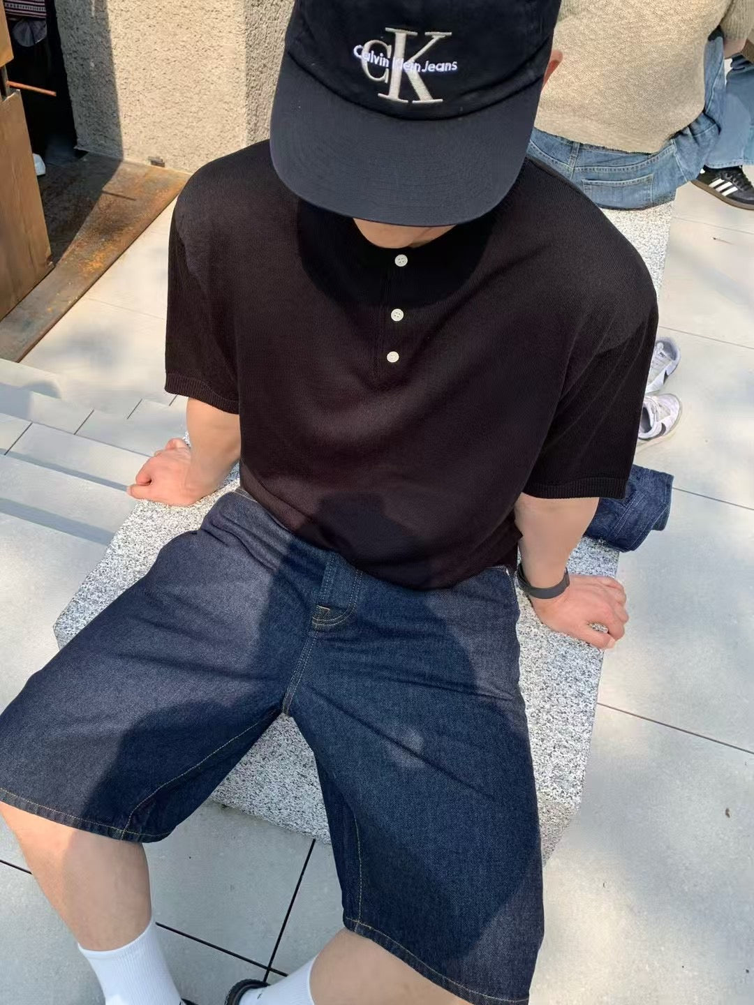 純色亨利領針織短袖