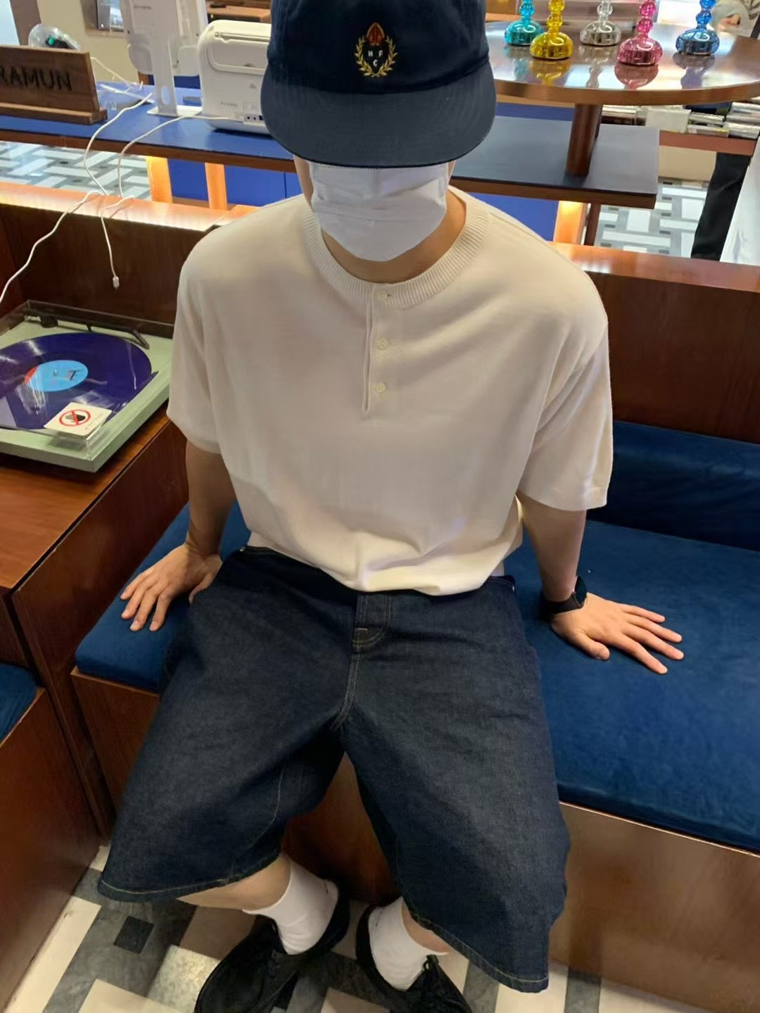 純色亨利領針織短袖