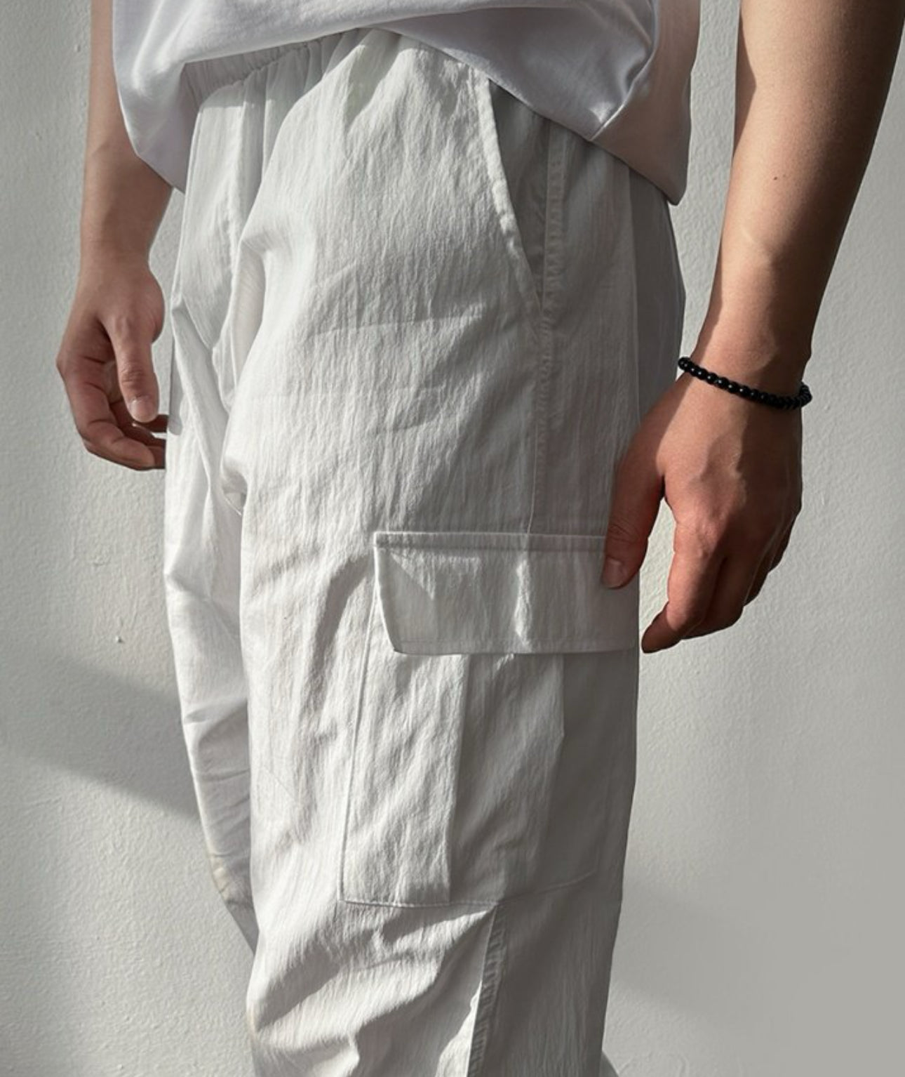 紋理質感尼龍口袋直腳褲