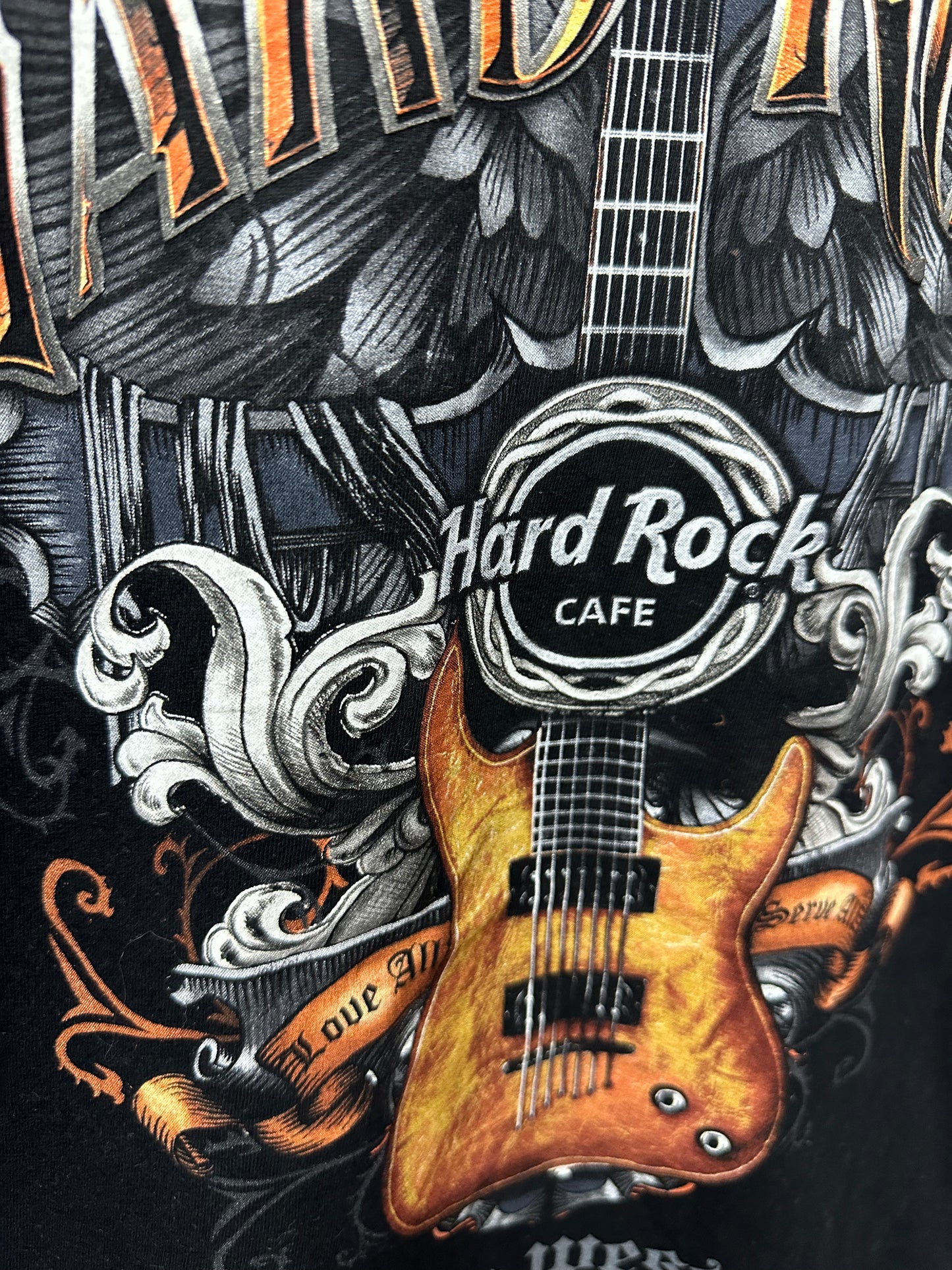 Hard Rock Cafe-Black(Guitar)