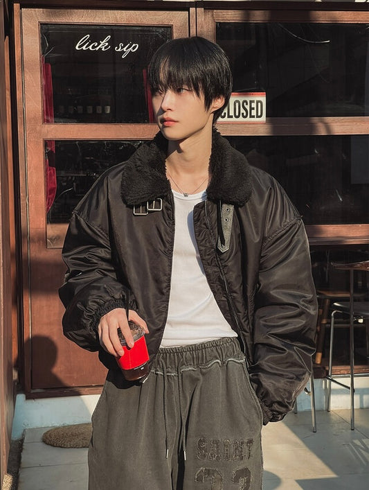 款式超靚！毛絨粒翻領短版拉鏈外套｜2色入