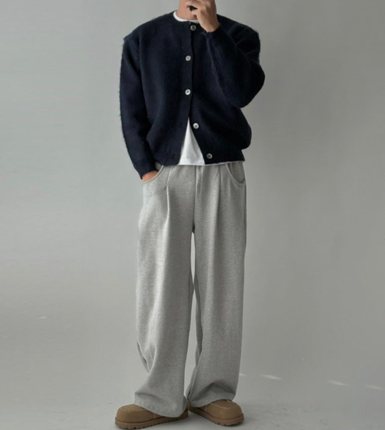 [含11%羊毛]柔軟半剪裁馬海毛純色針織衫