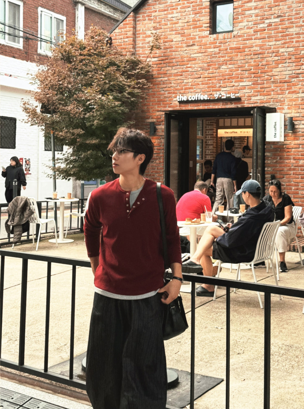 紳士風單品！假兩件細坑紋亨利領Tee｜4色入