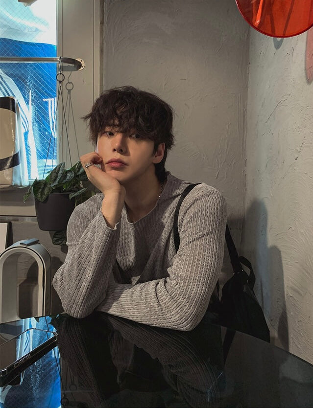 秋冬必備🍂細坑紋長袖TEE｜4色入