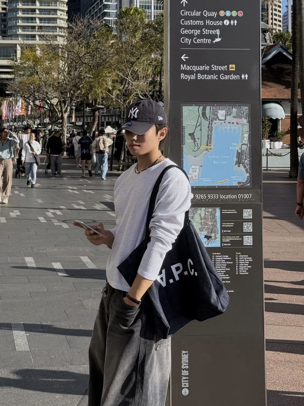 Gym人必備！窩夫紋短款長袖Tee￼