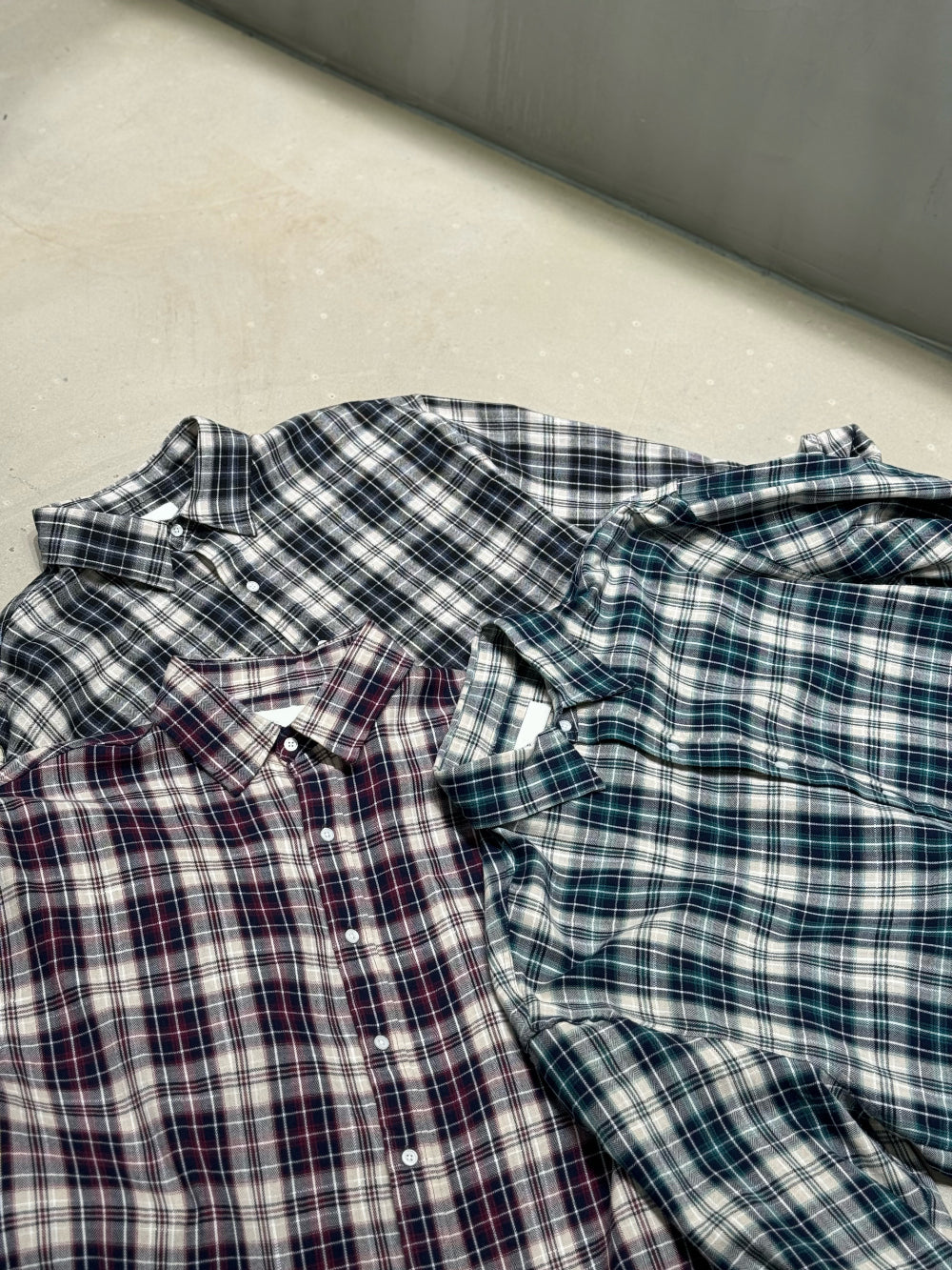 衣櫃必備跨季單品🌟韓系復古格仔恤衫｜3色入