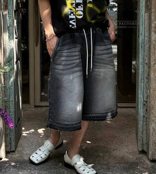 明線橡筋腰水洗磨白牛仔褲