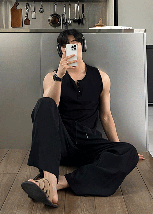 Gym Bro系列🏋️線條鈕扣坎肩背心｜3色入