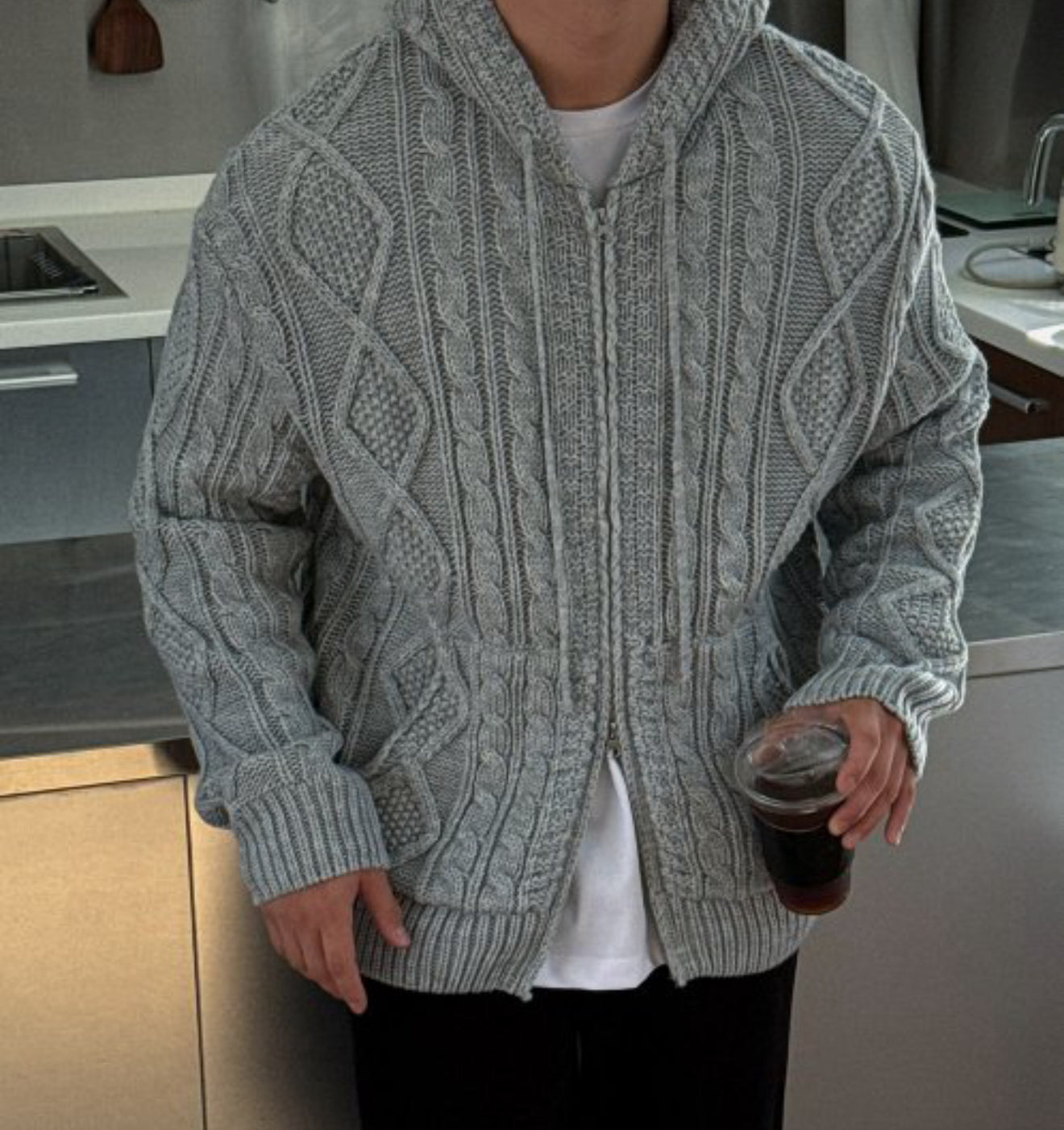 [軟糯手感] 扭紋連帽針織拉鍊外套