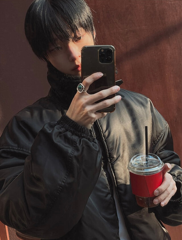 款式超靚！毛絨粒翻領短版拉鏈外套｜2色入