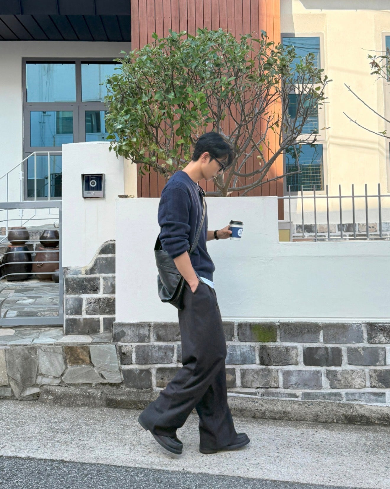 PREMIUM👑韓製裂紋理軟皮革斜孭袋｜3色入