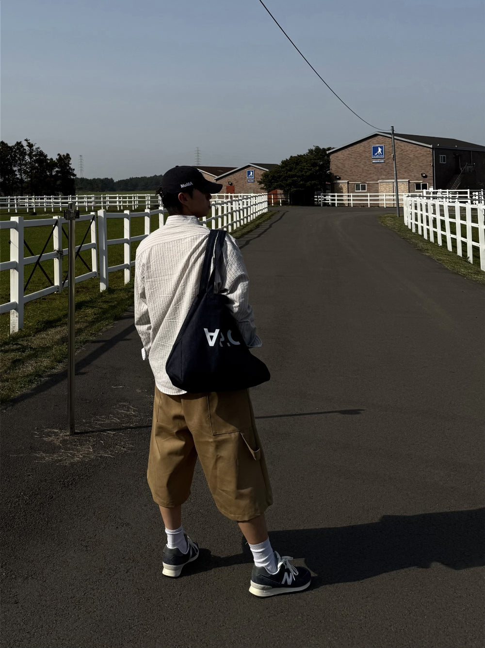 四季皆可穿！泡泡棉短款條紋恤衫｜3色入