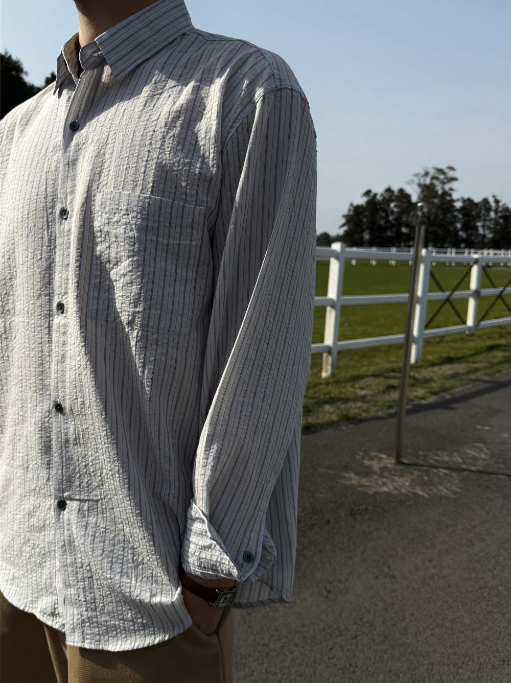 四季皆可穿！泡泡棉短款條紋恤衫｜3色入