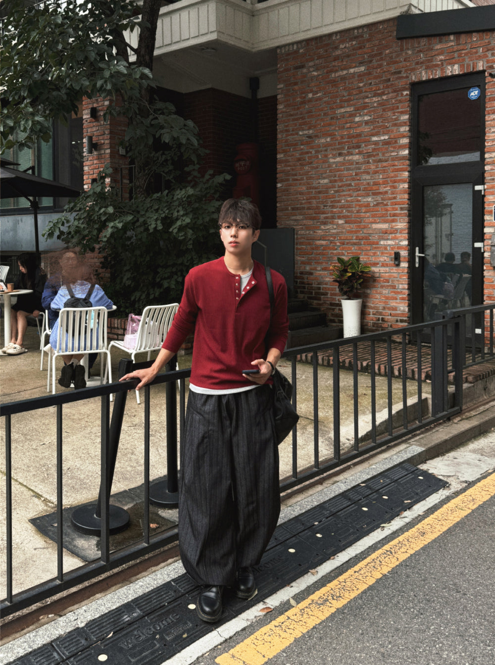 紳士風單品！假兩件細坑紋亨利領Tee｜4色入