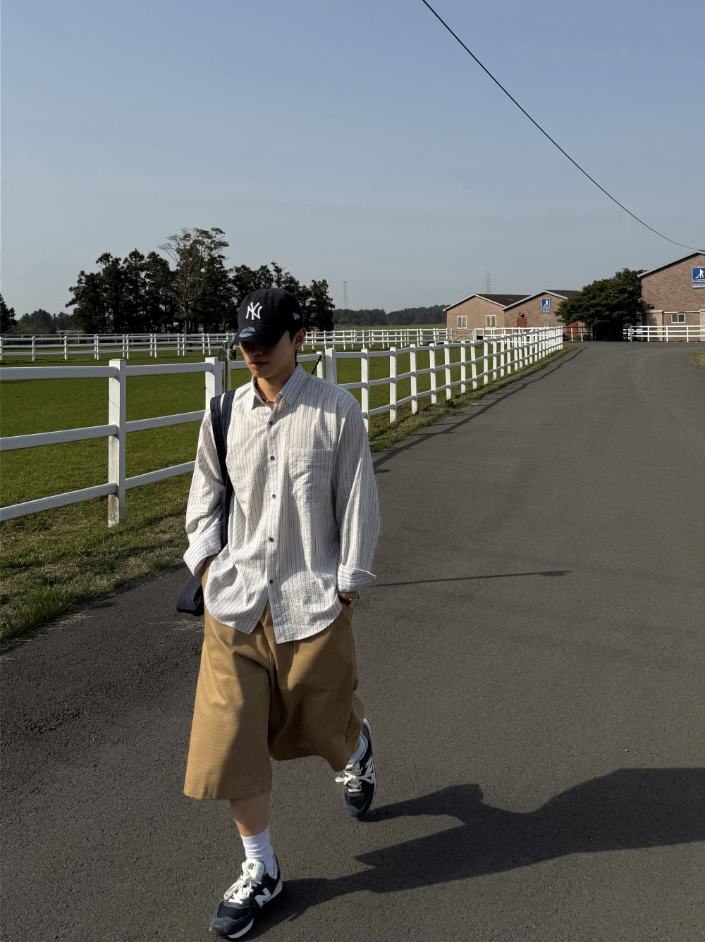 四季皆可穿！泡泡棉短款條紋恤衫｜3色入