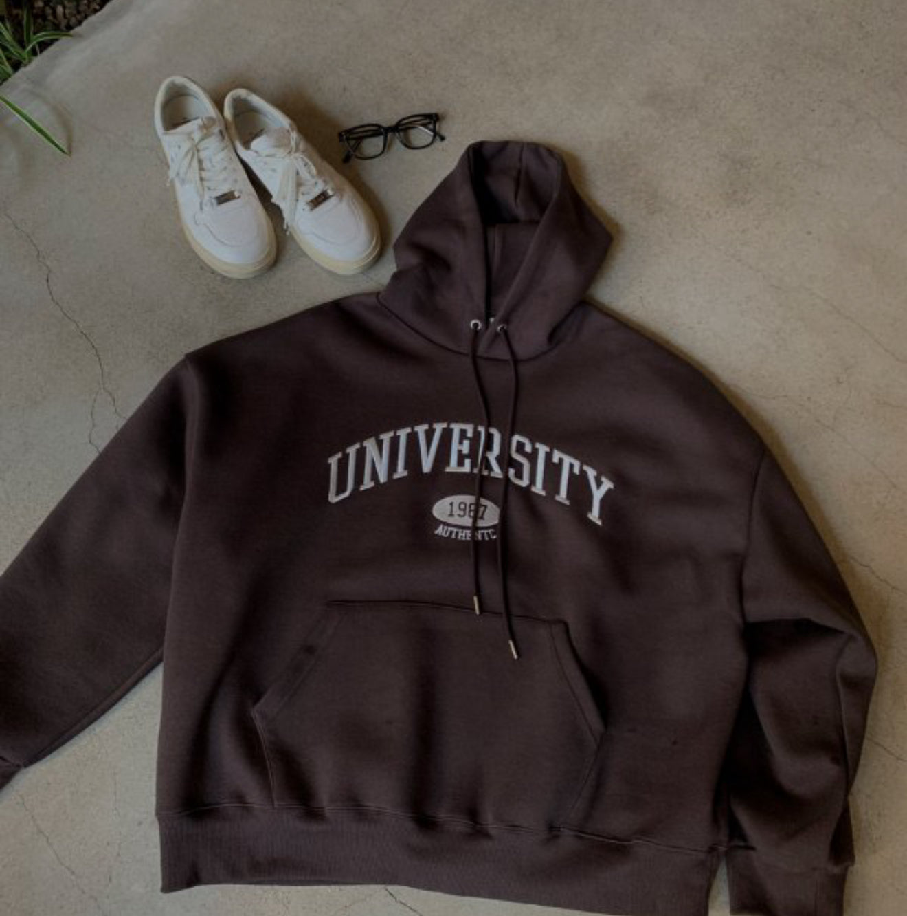 [重磅]University 刺繡連帽衛衣