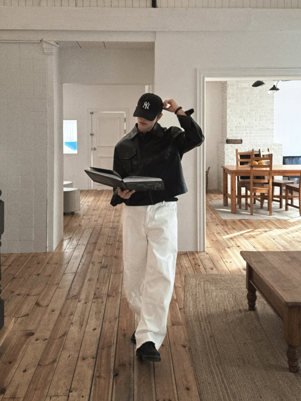 不壓身高！輕薄款雙口袋短皮褸｜2色入