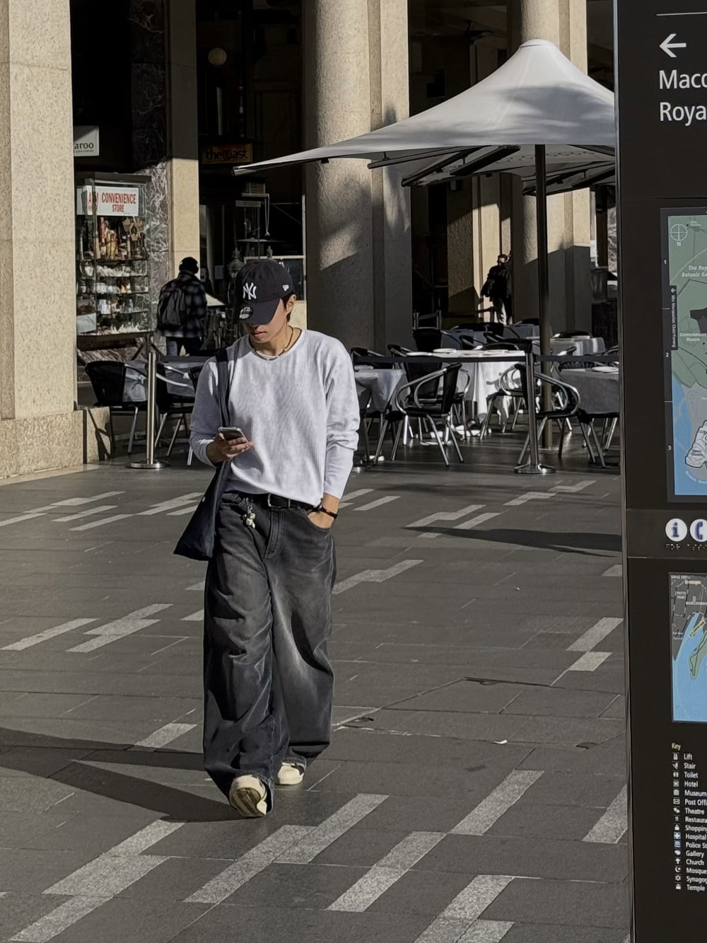 Gym人必備！窩夫紋短款長袖Tee￼