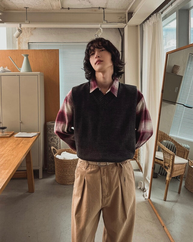 基礎款必入！純色 V領針織背心 | 8色入