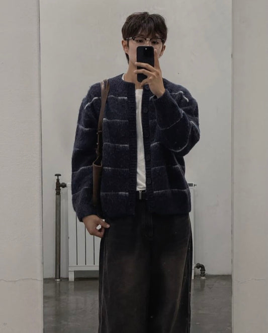 橫間鈕扣柔軟馬海毛冷衫