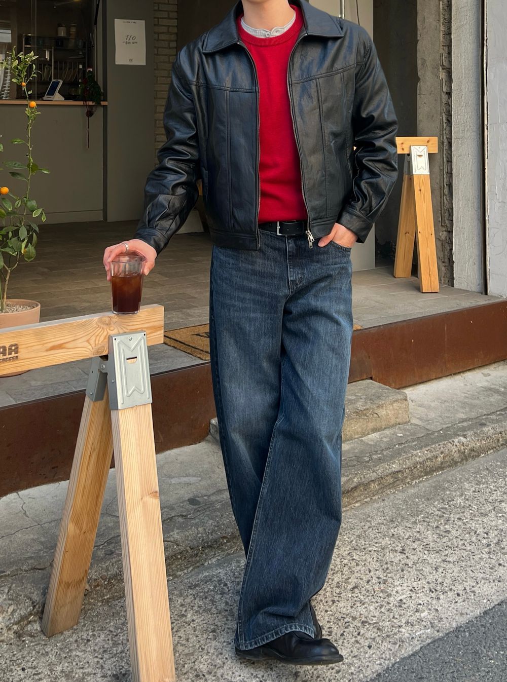 低調光澤感！植物性純素寬鬆短皮褸｜2色入