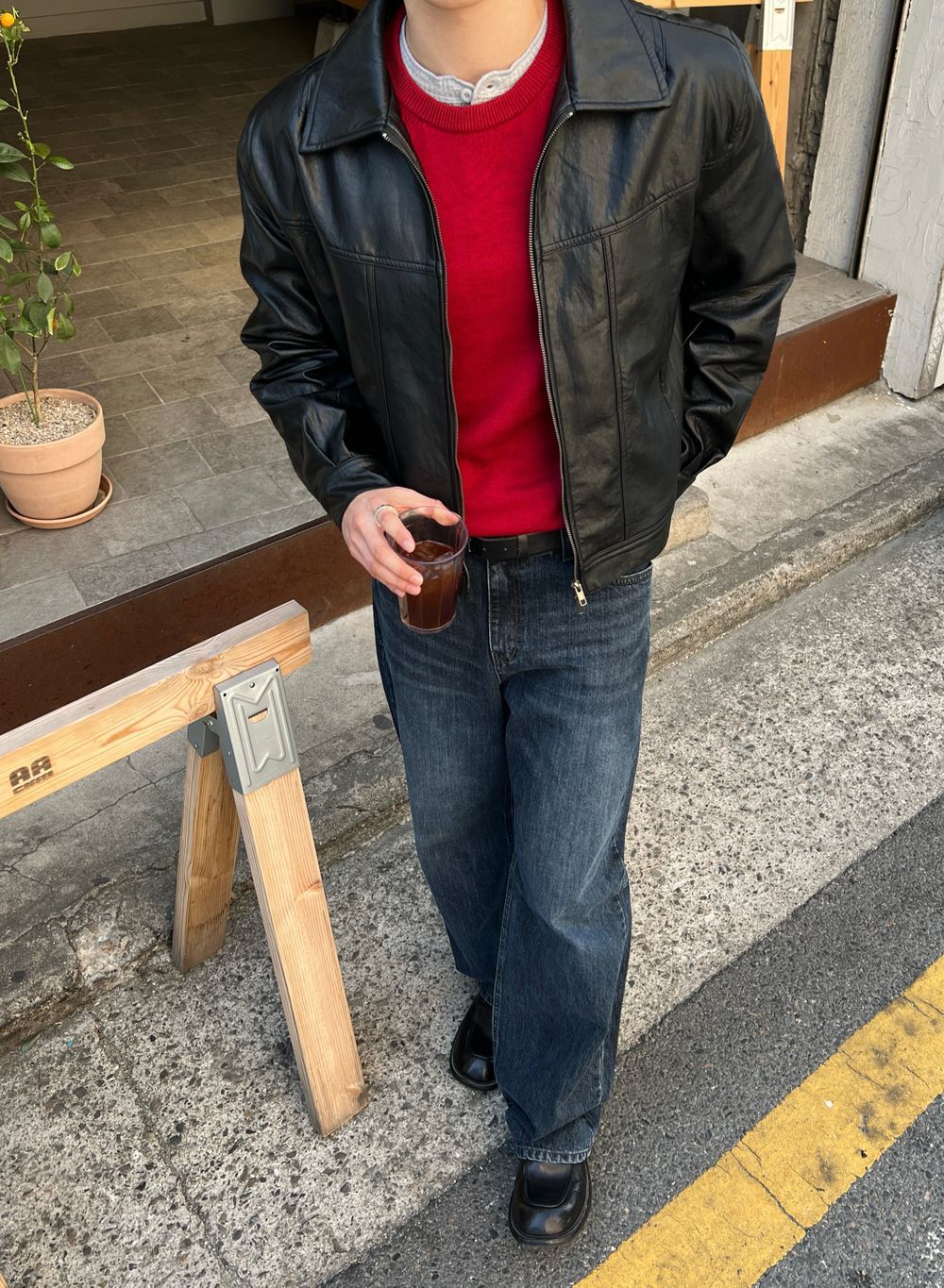 低調光澤感！植物性純素寬鬆短皮褸｜2色入