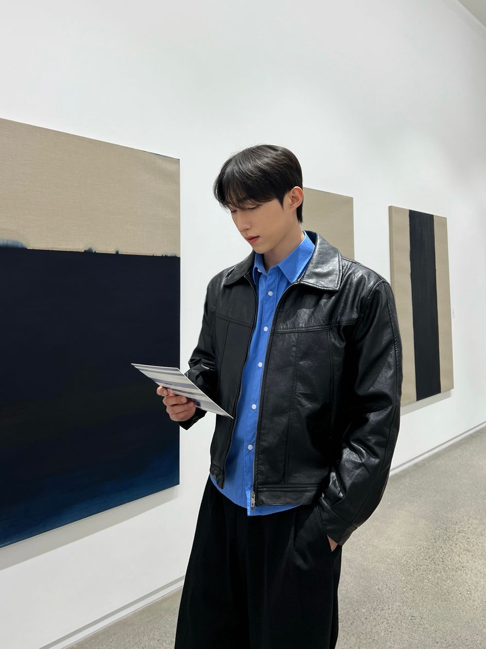 低調光澤感！植物性純素寬鬆短皮褸｜2色入