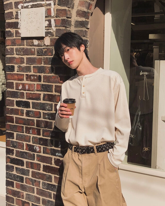 秋冬內搭必備🍂窩夫亨利領長袖TEE｜3色入