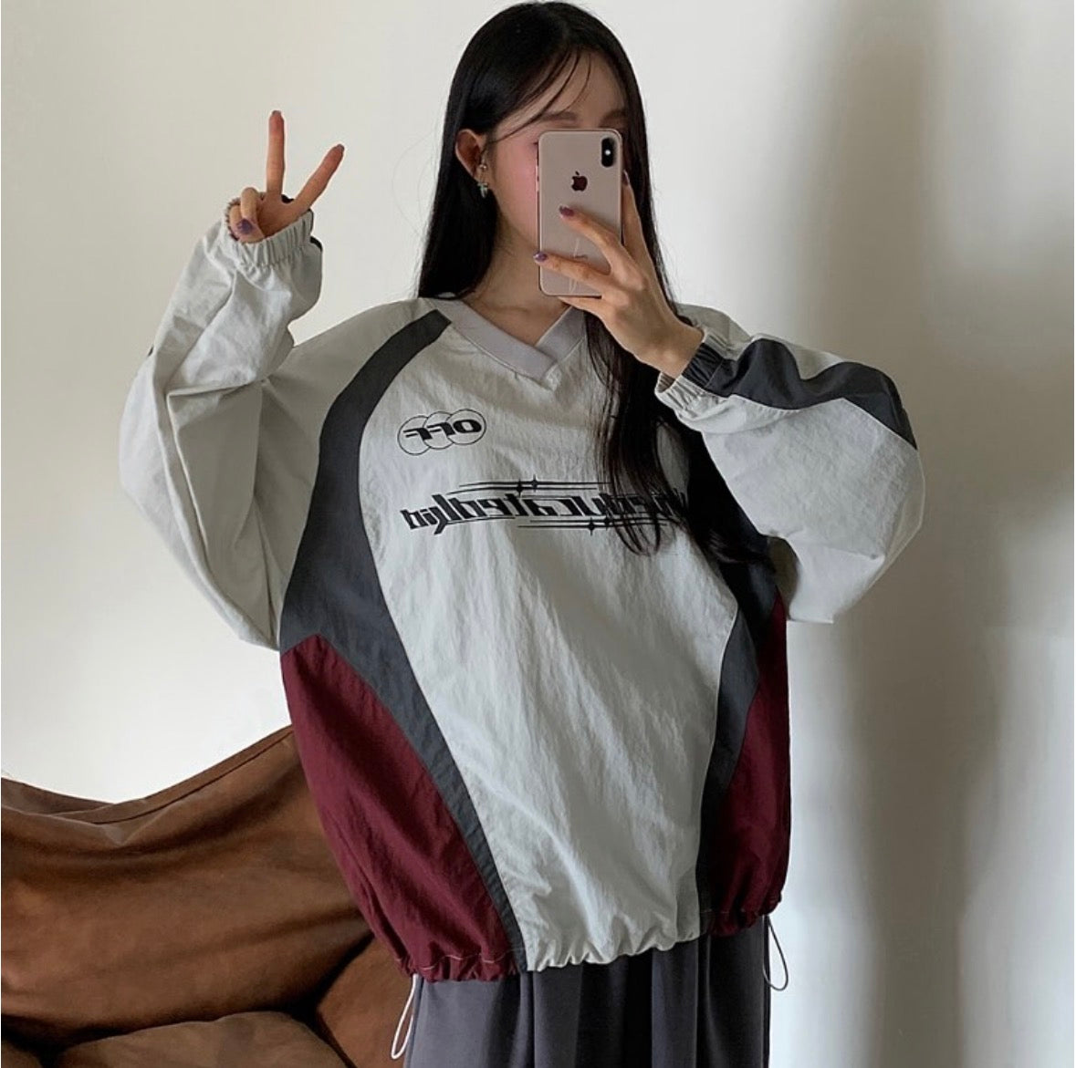 入秋必備!OFF 尼龍拼布印花衛衣