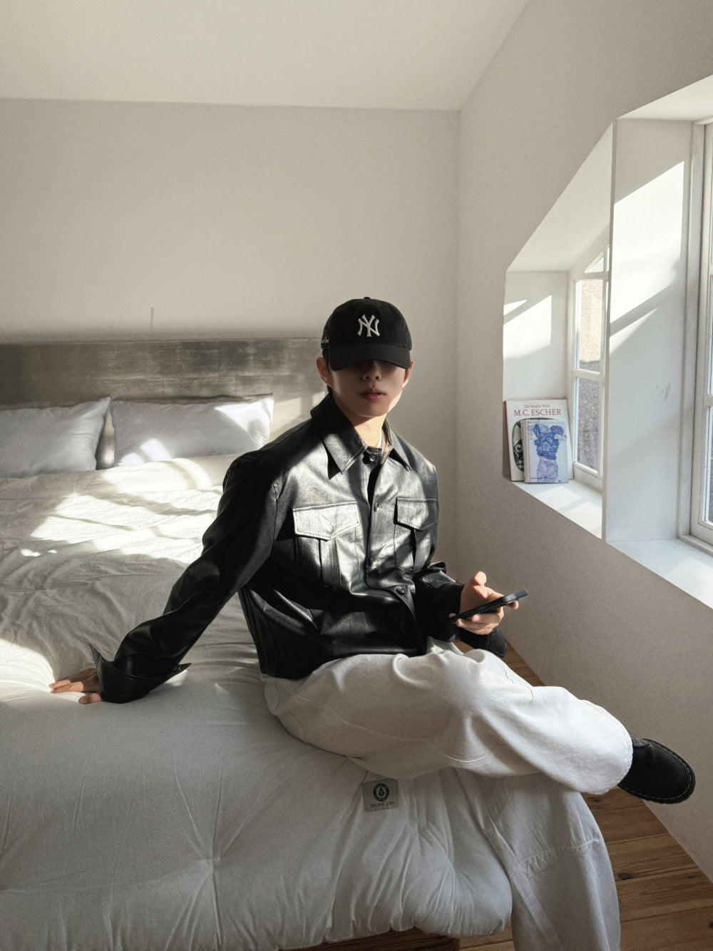 不壓身高！輕薄款雙口袋短皮褸｜2色入