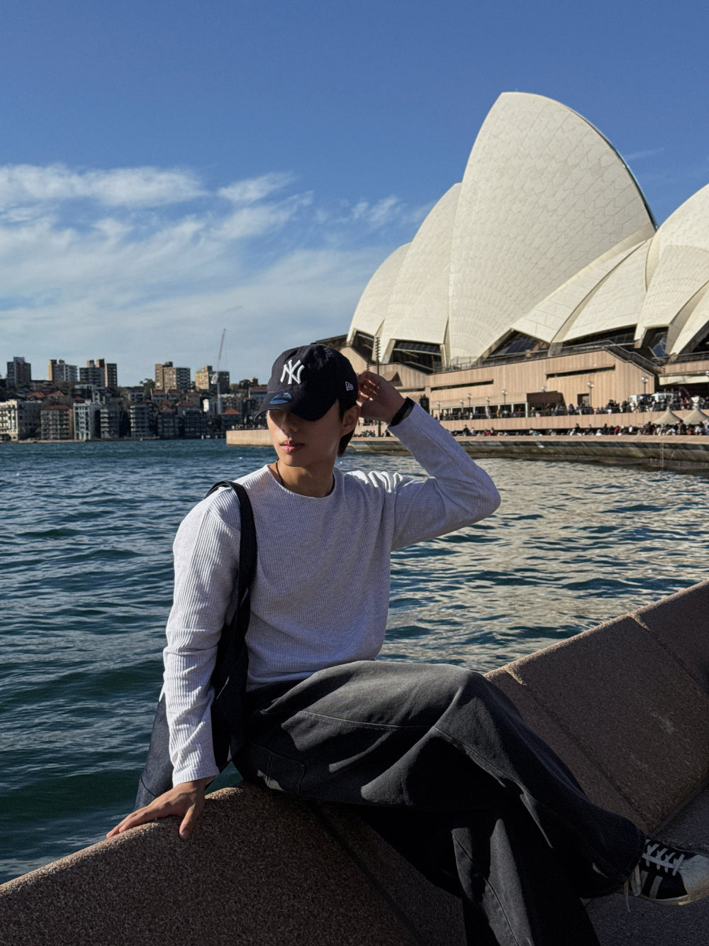 Gym人必備！窩夫紋短款長袖Tee￼