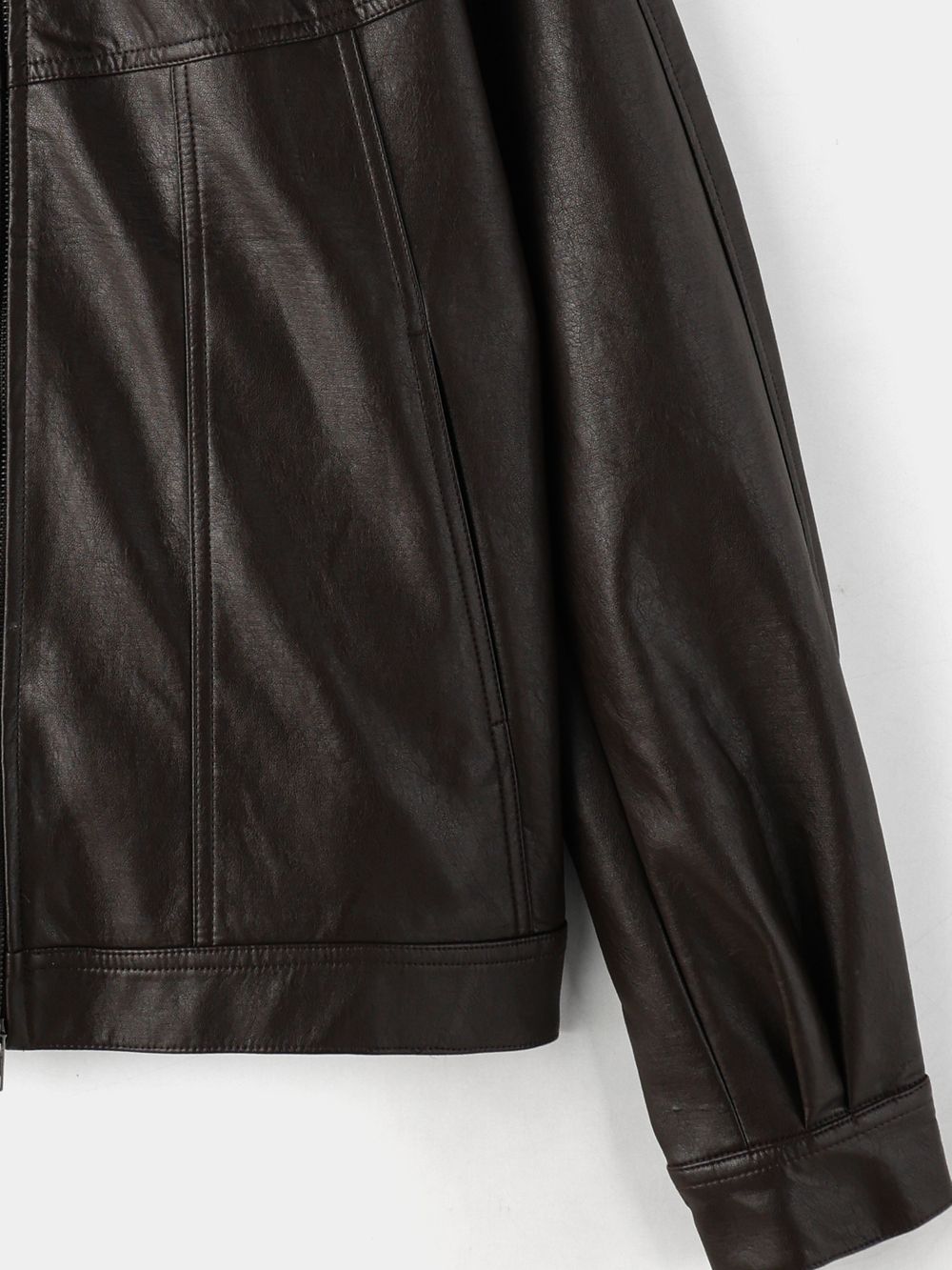 低調光澤感！植物性純素寬鬆短皮褸｜2色入