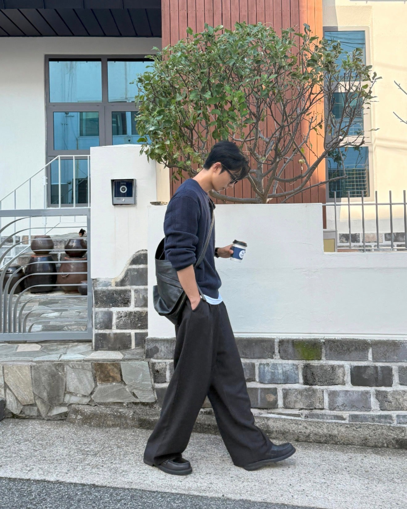 PREMIUM👑韓製裂紋理軟皮革斜孭袋｜3色入