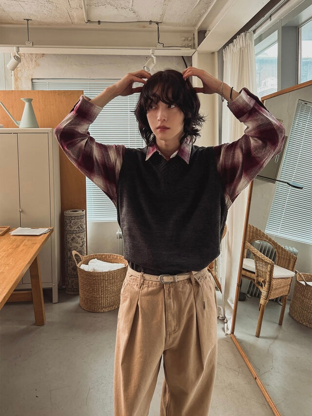 基礎款必入！純色 V領針織背心 | 8色入