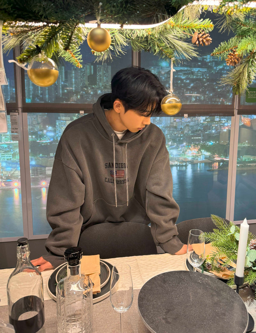 重磅900g! SAN DIEGO刺繡連帽衛衣