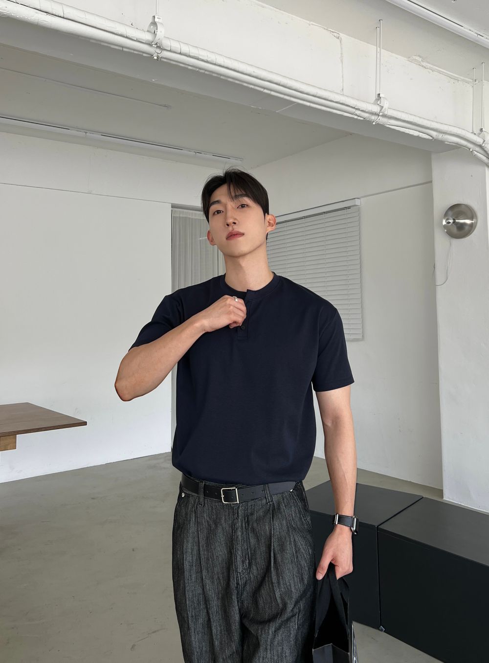 顯身材💪🏻亨利領半修身純色短袖｜10色入