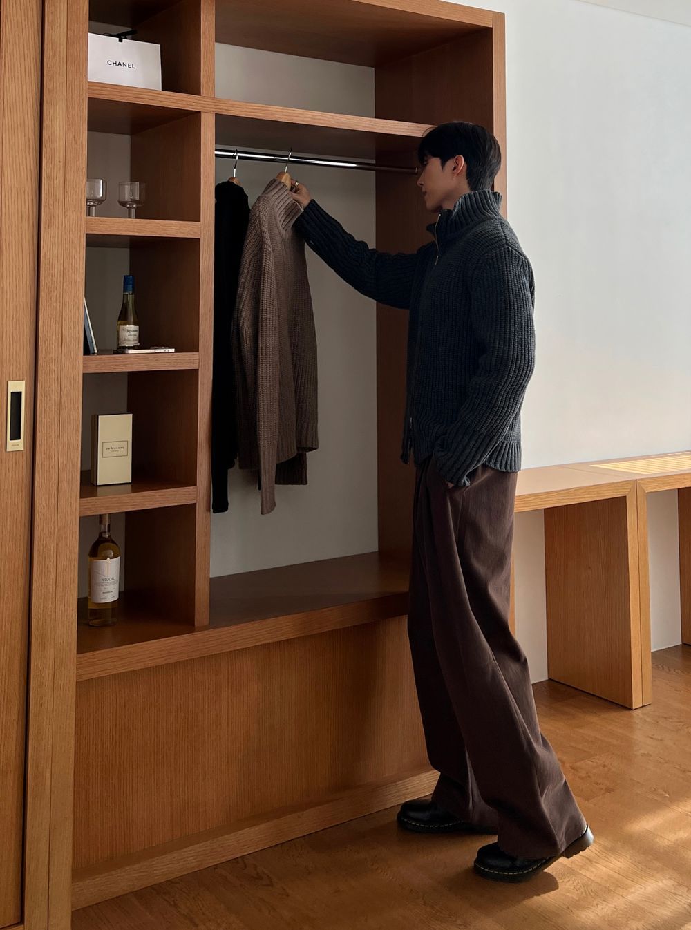 無負擔剪裁加分！韓系弧形雙褶休閒褲｜4色入