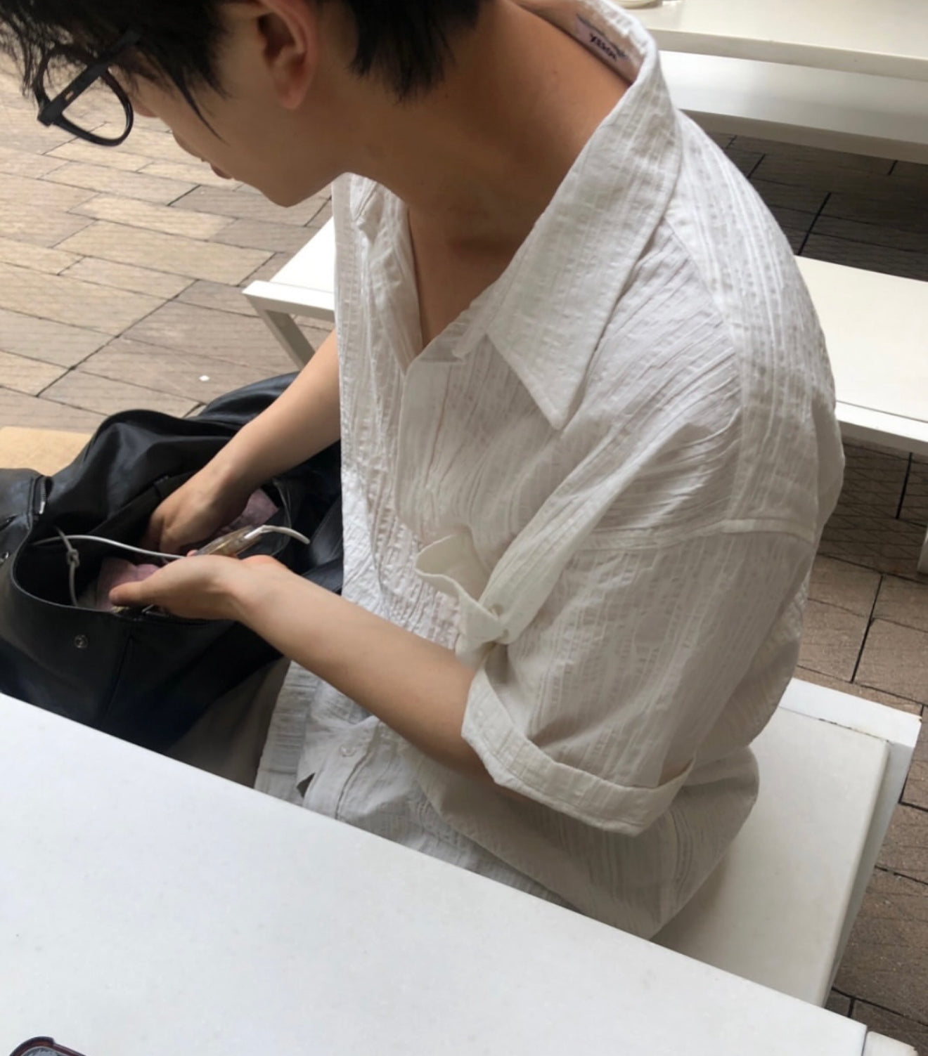 質感拉滿! 皺皺紋理清涼襯衫