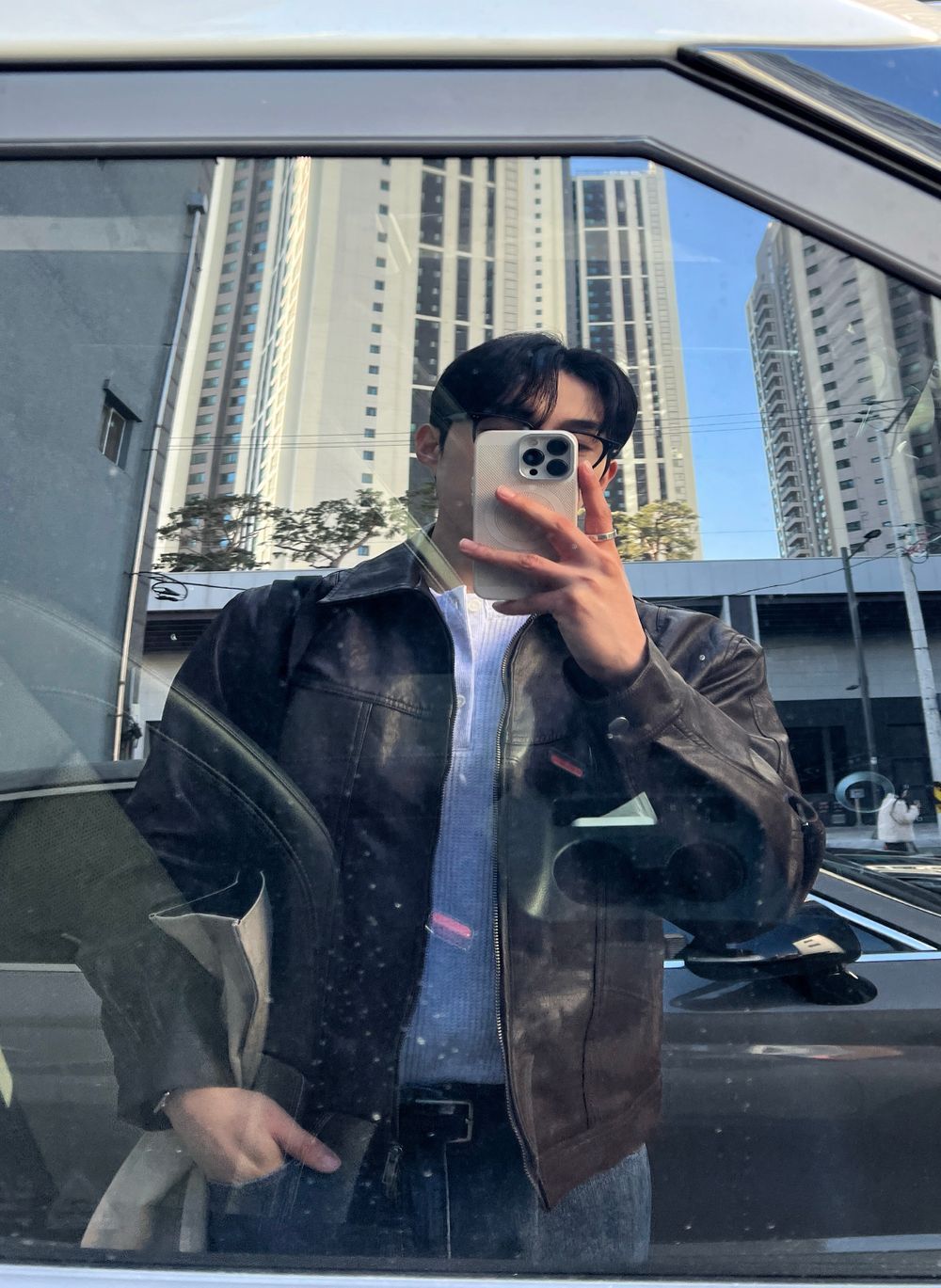 低調光澤感！植物性純素寬鬆短皮褸｜2色入