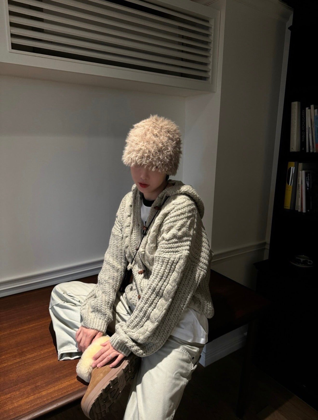 冬日感MAX！牛角扣麻花開胸針織外套｜3色入