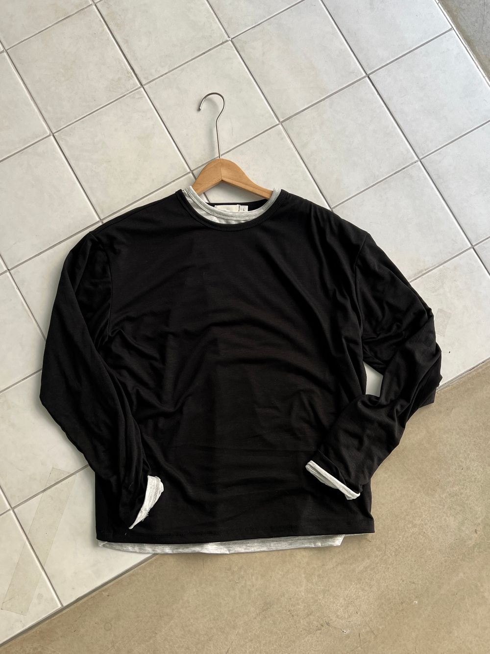 （1＋1）超親膚！韓製柔軟圓領長袖T恤｜9色入