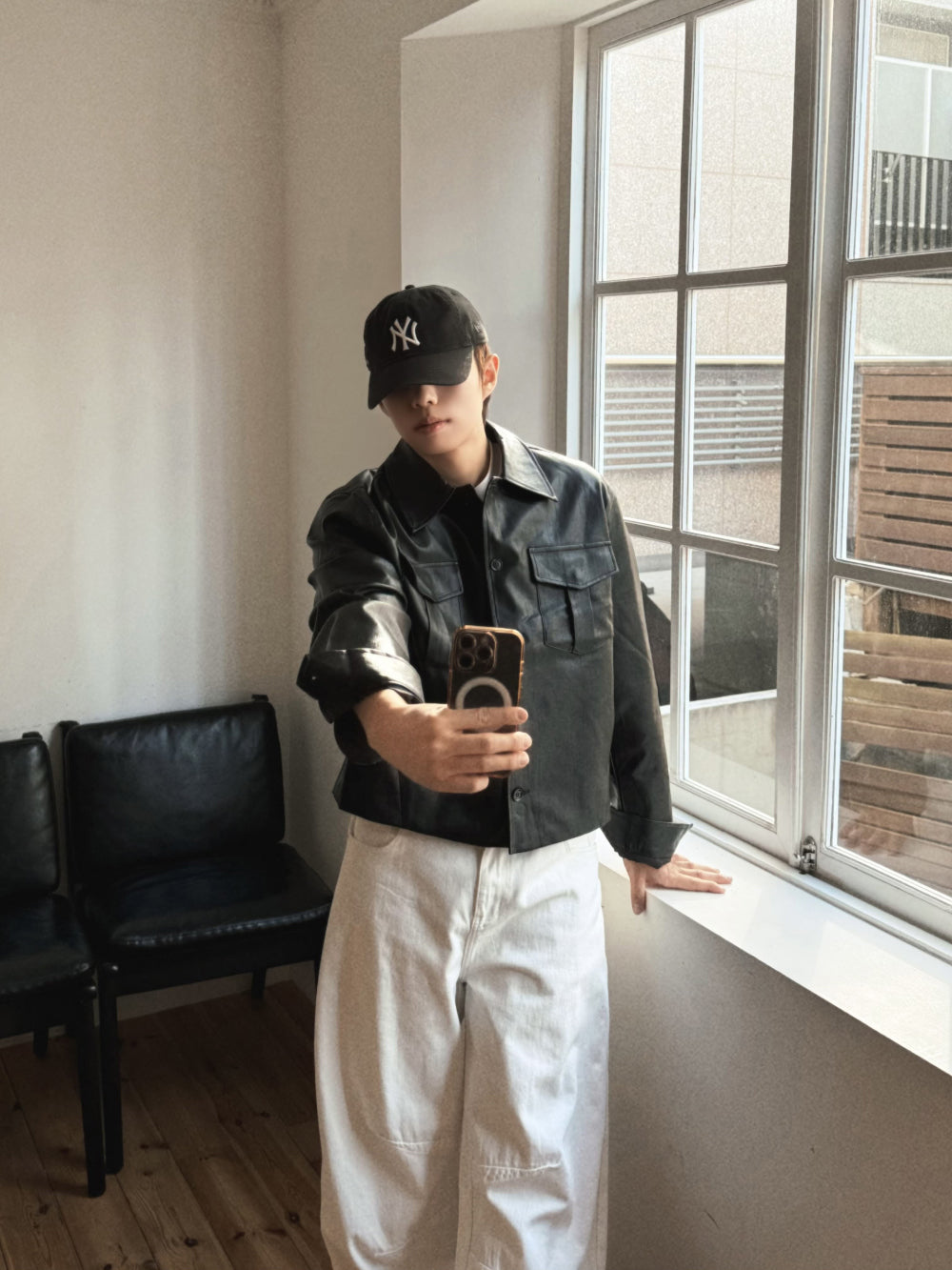 不壓身高！輕薄款雙口袋短皮褸｜2色入