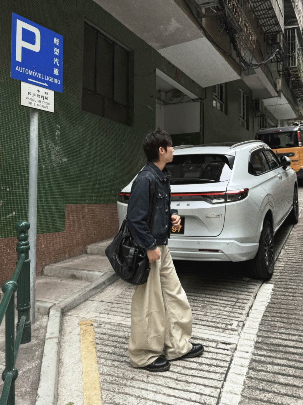 福利價!!!!經典款短版牛仔外套｜1色入