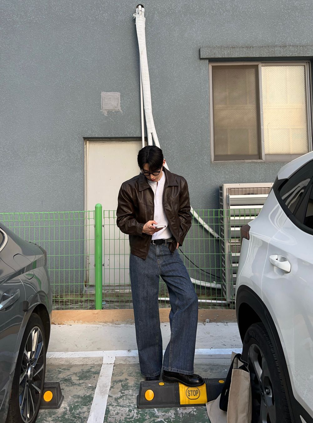 低調光澤感！植物性純素寬鬆短皮褸｜2色入