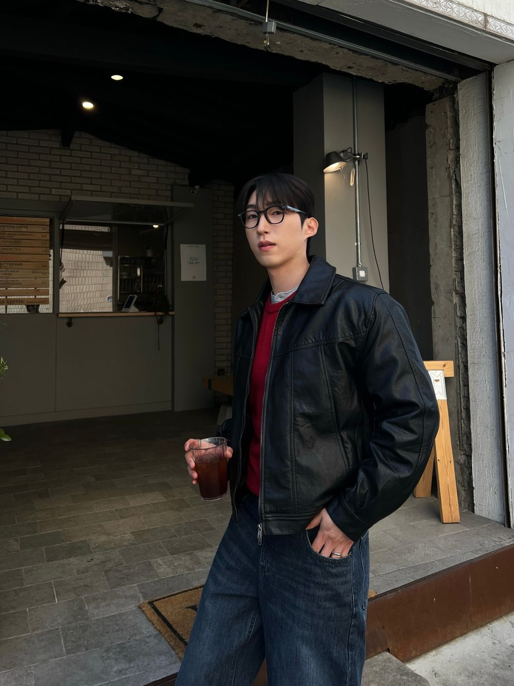 低調光澤感！植物性純素寬鬆短皮褸｜2色入