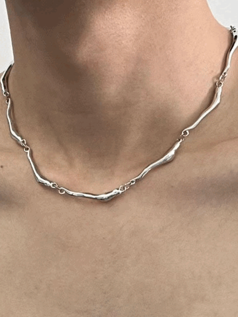 簡約百搭款！不規則波浪鎖骨頸鏈｜1色入