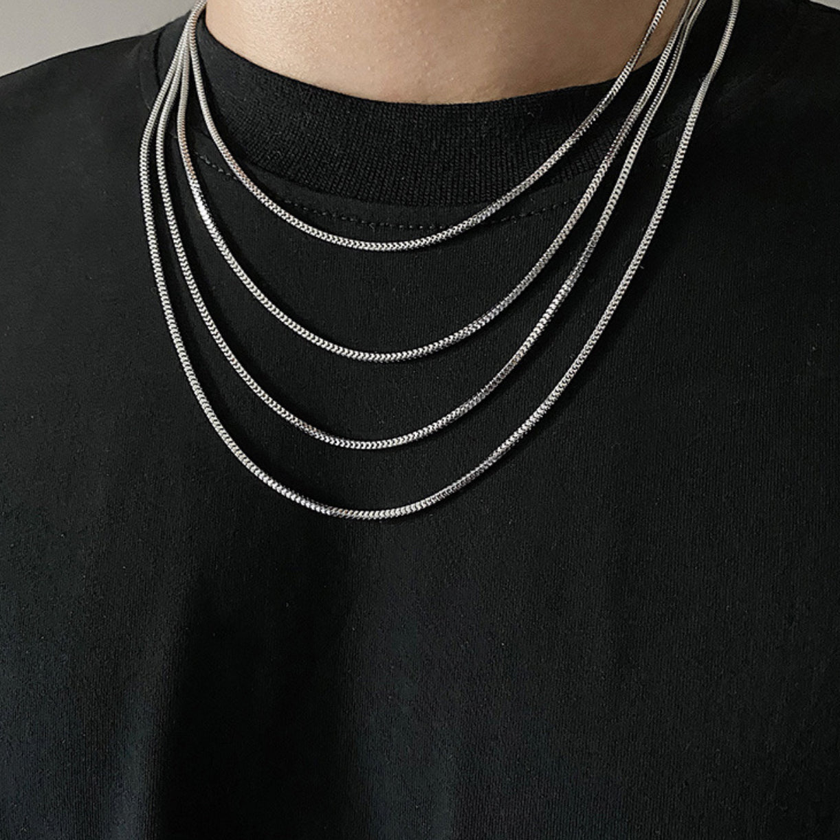 Basic snake chain necklace