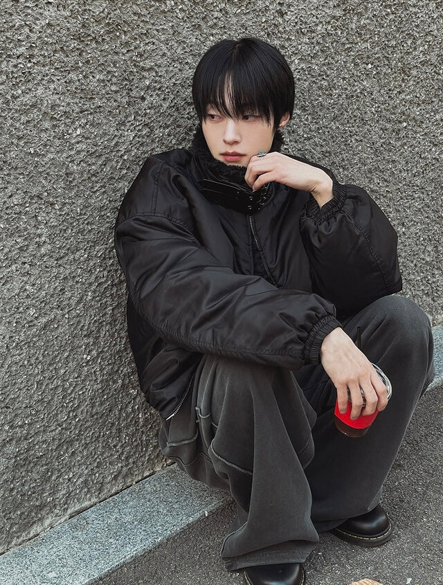 款式超靚！毛絨粒翻領短版拉鏈外套｜2色入