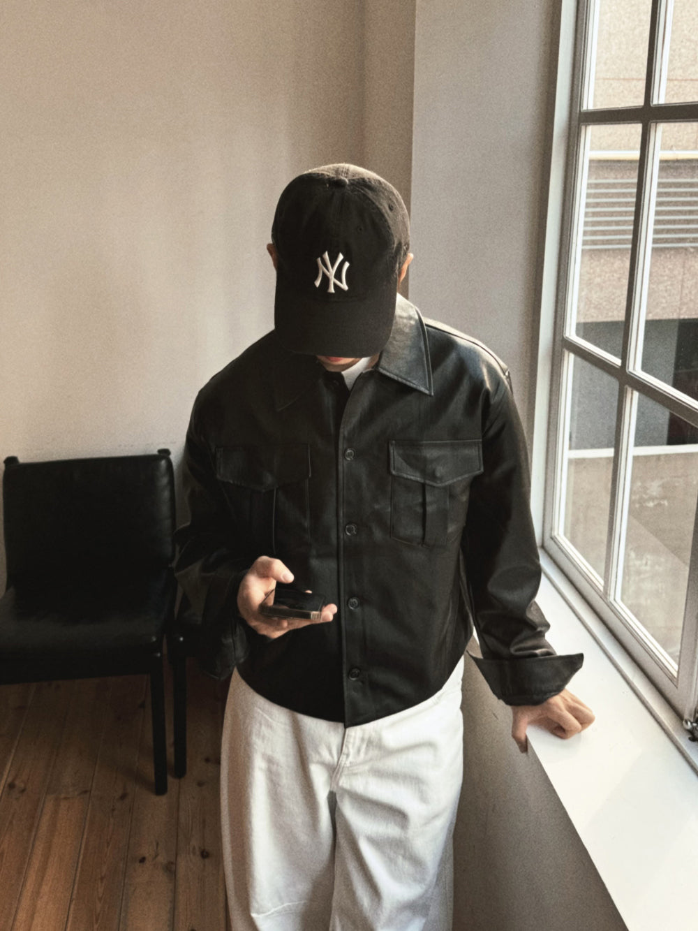 不壓身高！輕薄款雙口袋短皮褸｜2色入